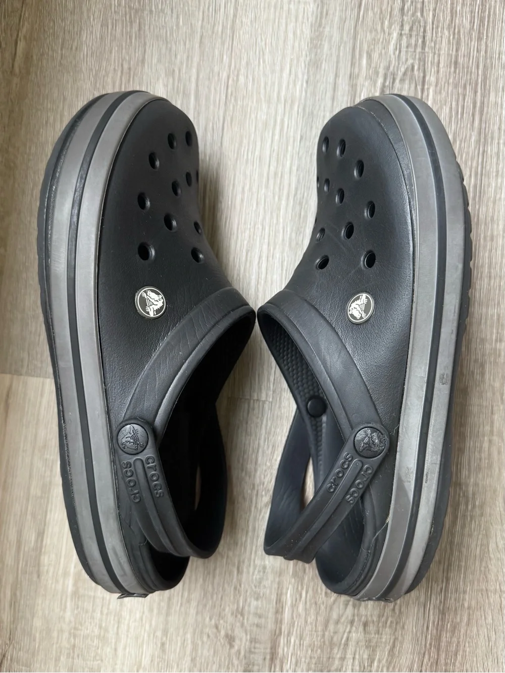 Crocs Crocband Clogs Black Unisex Men’s 8 Women’s 10